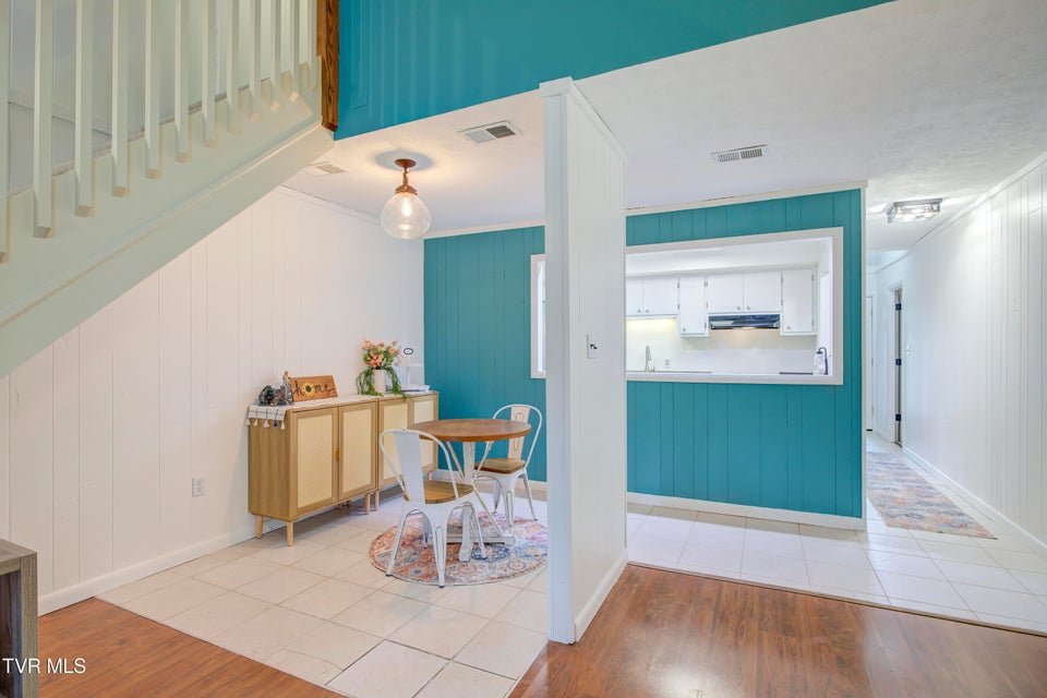 Photo #10: 780 Hamilton Road