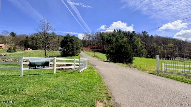 Photo #4: 1144 Myrtle Drive