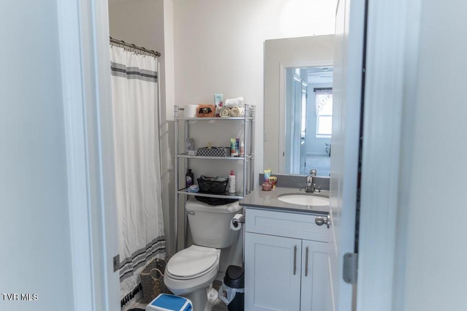 Photo #23: 578 Sedgewick Way