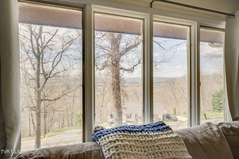 Photo #7: 3937 Ridgeline Drive