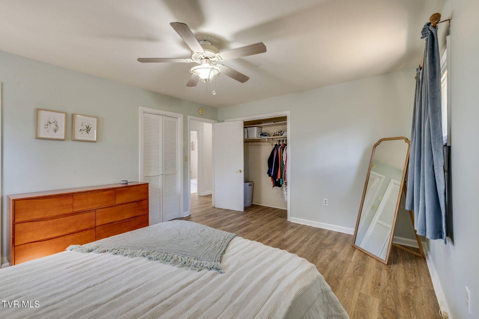 Photo #20: 3937 Ridgeline Drive