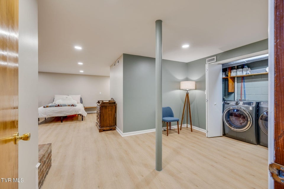 Photo #29: 3937 Ridgeline Drive