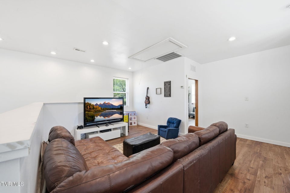 Photo #49: 110 Sells Road