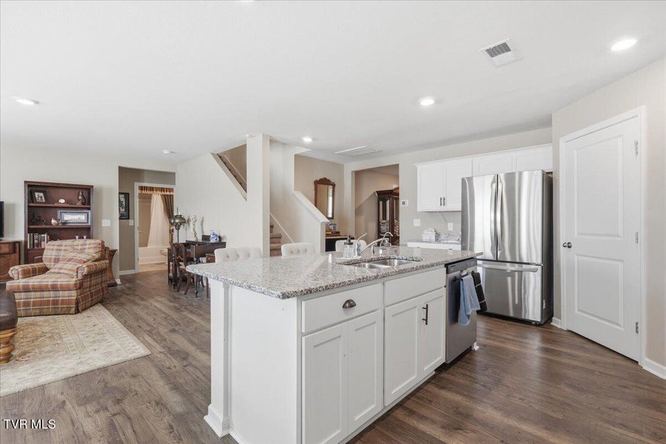 Photo #10: 4019 Wesoga Drive