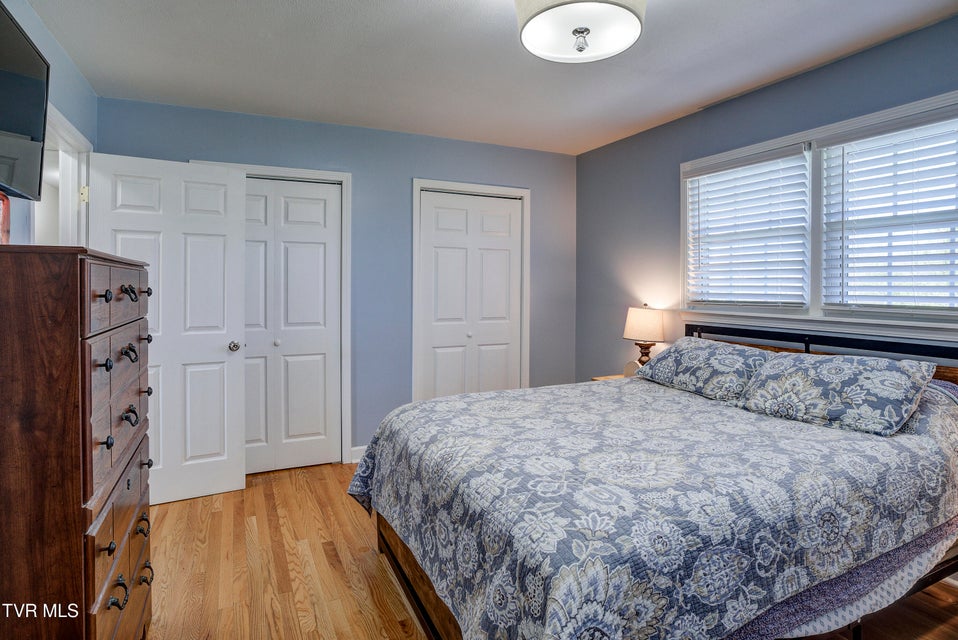 Photo #21: 610 Ridgeview Drive