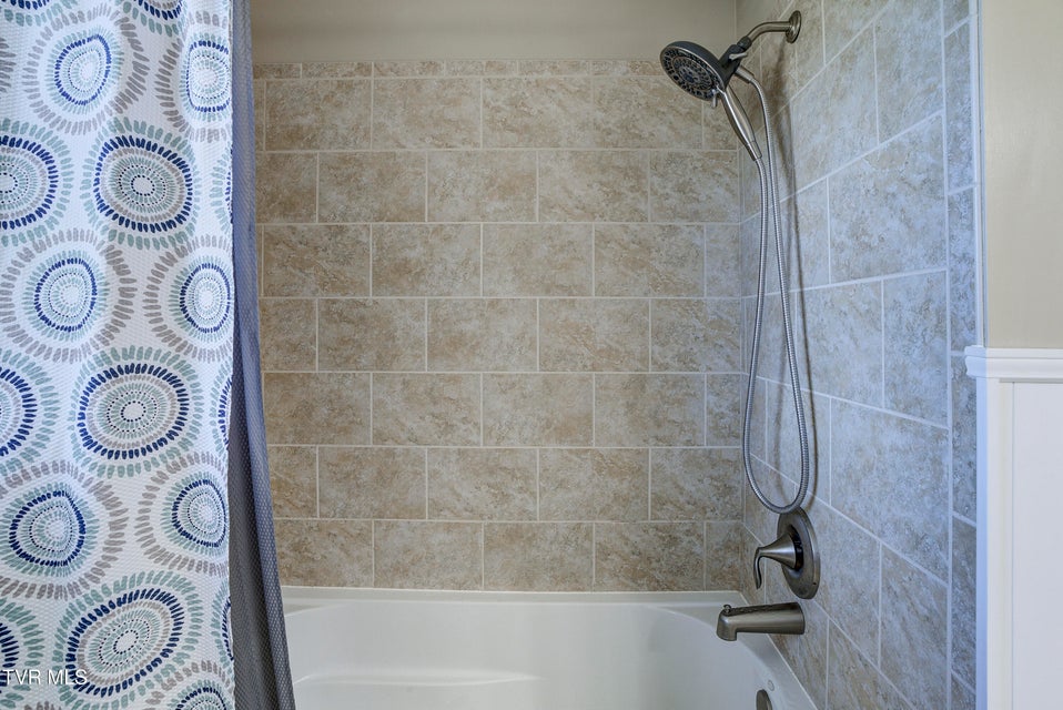 Photo #30: 610 Ridgeview Drive