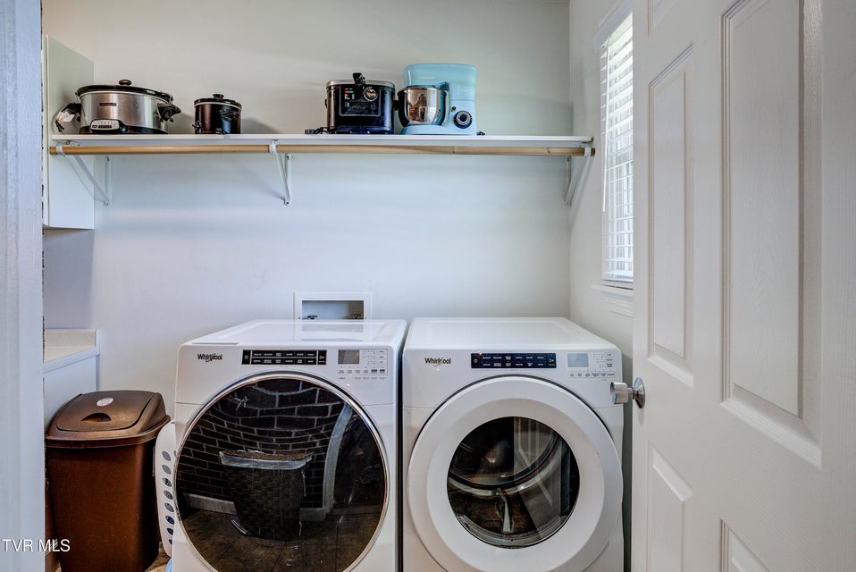 Photo #14: 610 Ridgeview Drive