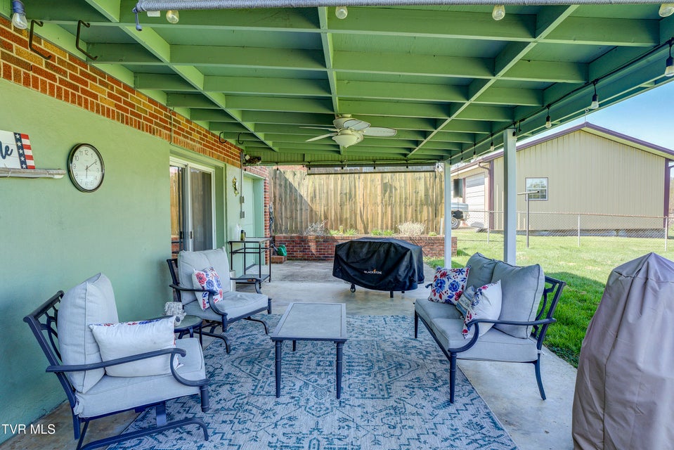 Photo #47: 610 Ridgeview Drive