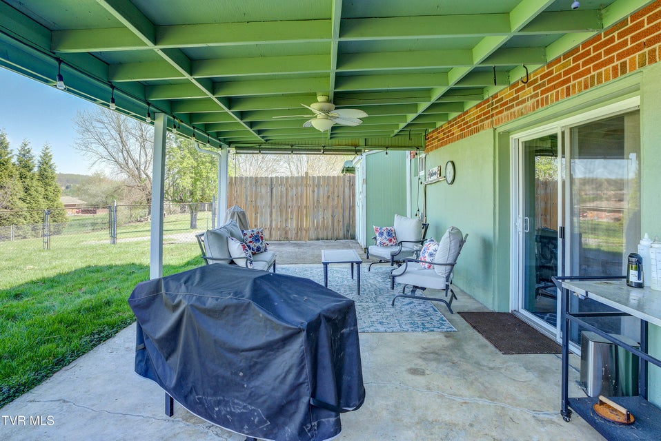 Photo #48: 610 Ridgeview Drive