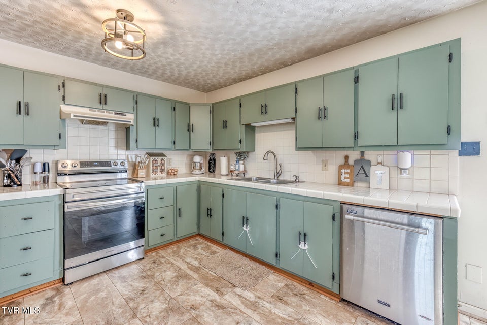 Photo #15: 797 Muddy Creek Road