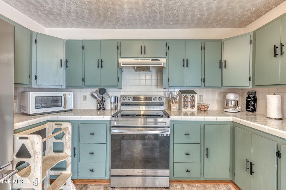 Photo #16: 797 Muddy Creek Road