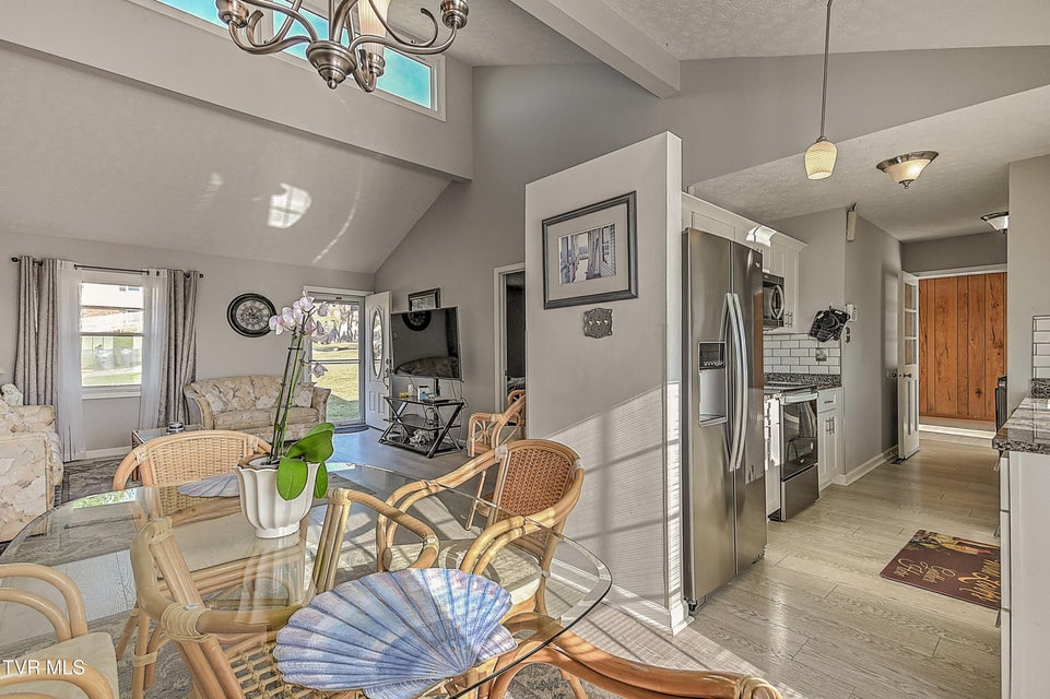 Photo #12: 1023 Starling Drive