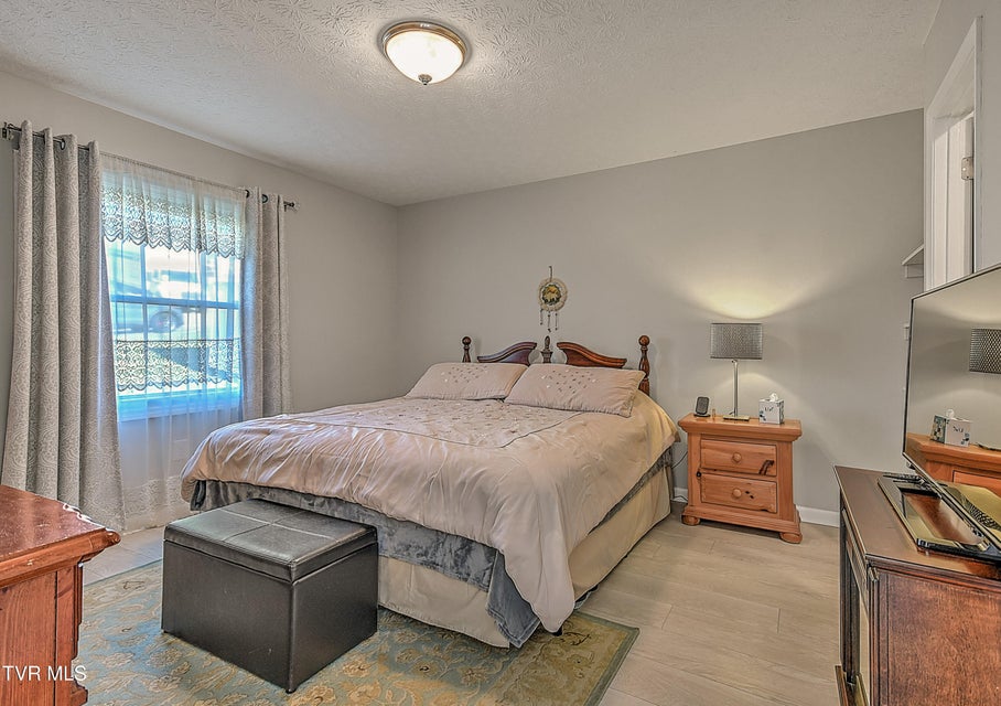 Photo #19: 1023 Starling Drive