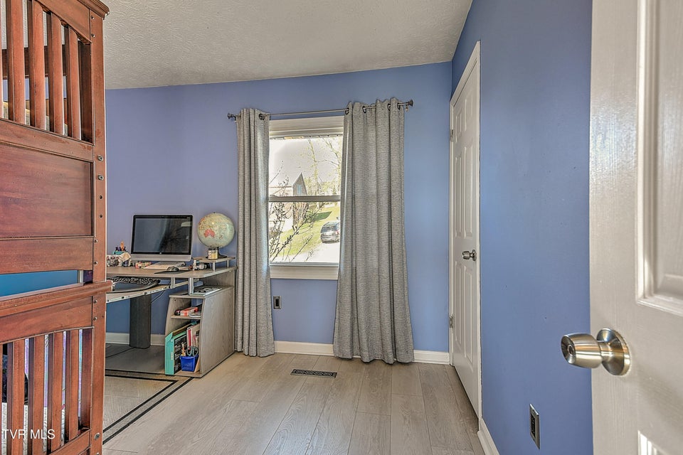 Photo #27: 1023 Starling Drive