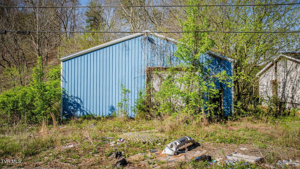 Photo #3: 571 Walnut Hill Road