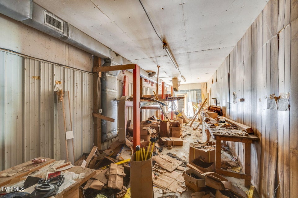 Photo #9: 571 Walnut Hill Road