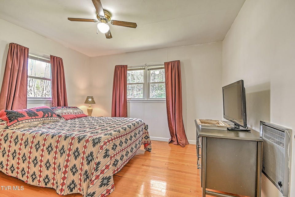 Photo #15: 4091 Highway 126 