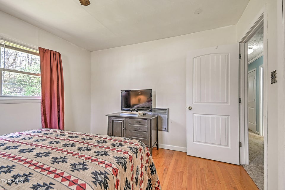 Photo #16: 4091 Highway 126 