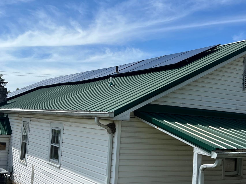 Photo #34: 907 Riverside Avenue