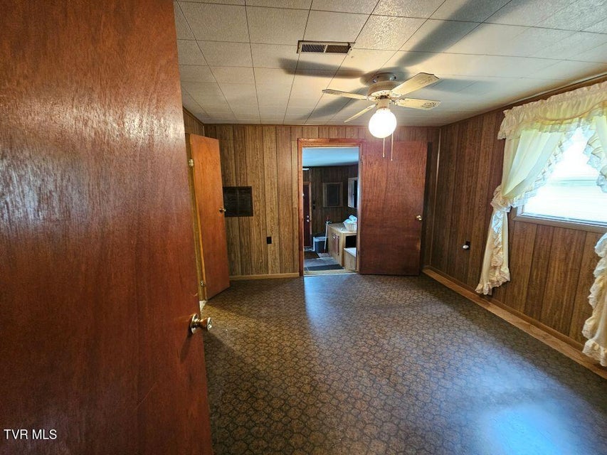 Photo #19: 220 Gillispie Road