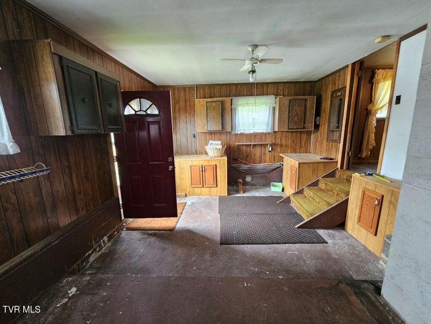 Photo #22: 220 Gillispie Road