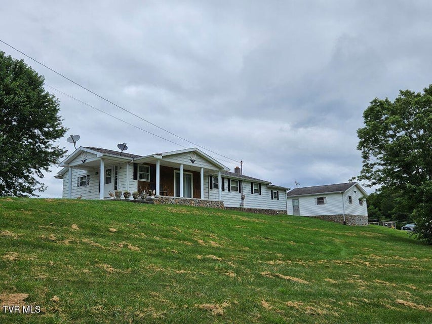 Photo #24: 220 Gillispie Road