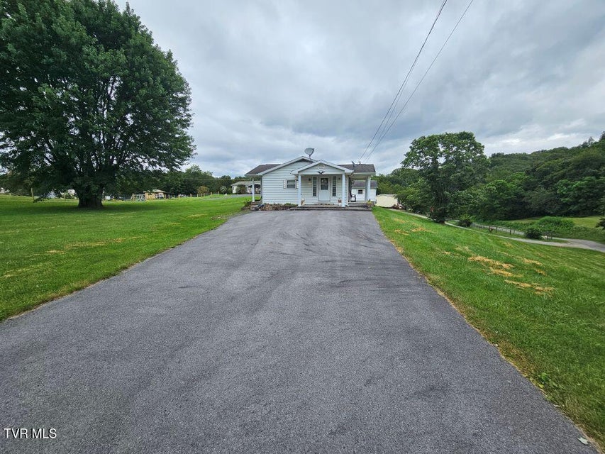 Photo #26: 220 Gillispie Road