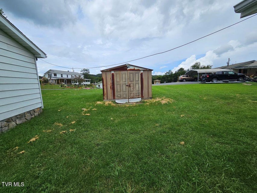 Photo #30: 220 Gillispie Road