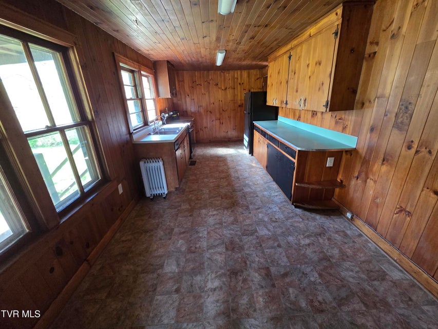 Photo #25: 100 Eisenhower Road