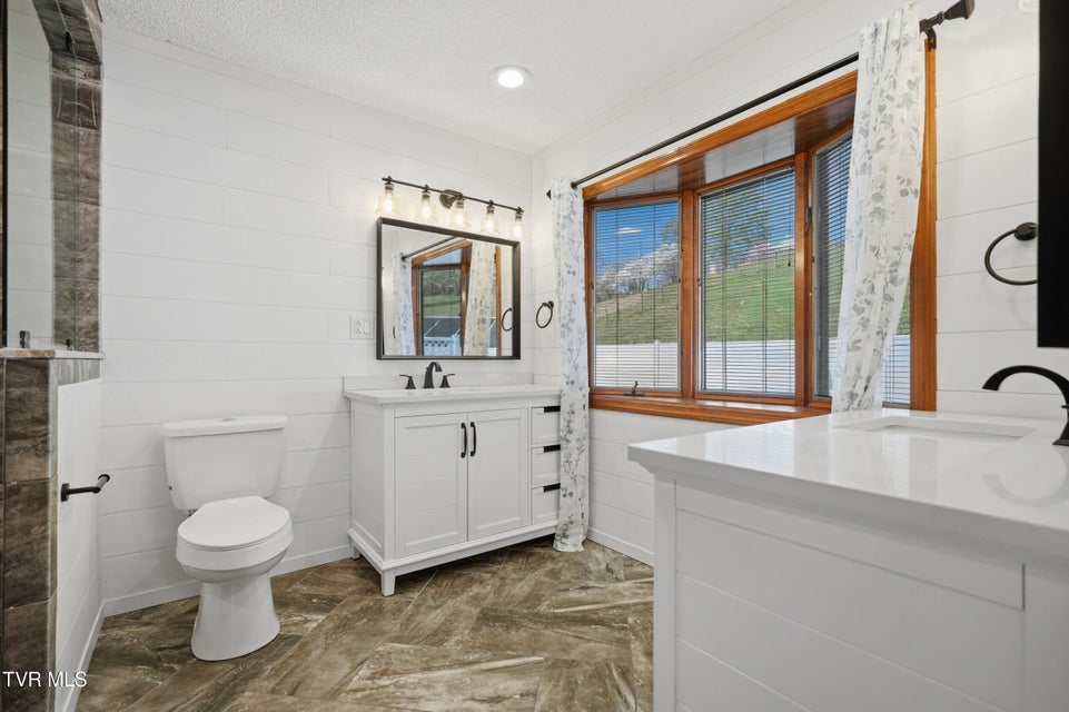 Photo #24: 790 Fall Creek Road