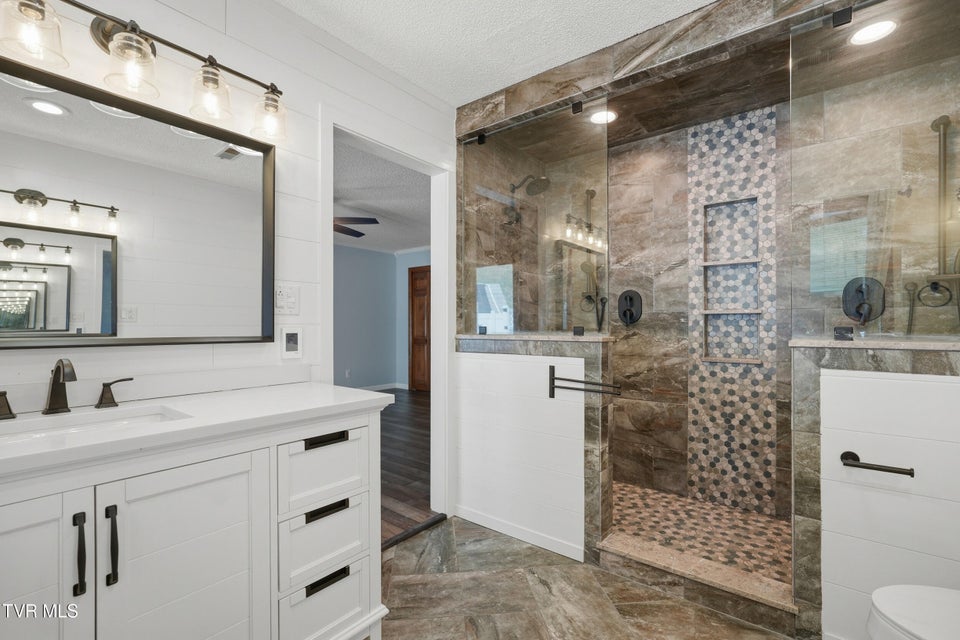 Photo #25: 790 Fall Creek Road