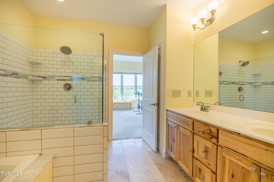 Photo #17: 212 Forked Deer Road