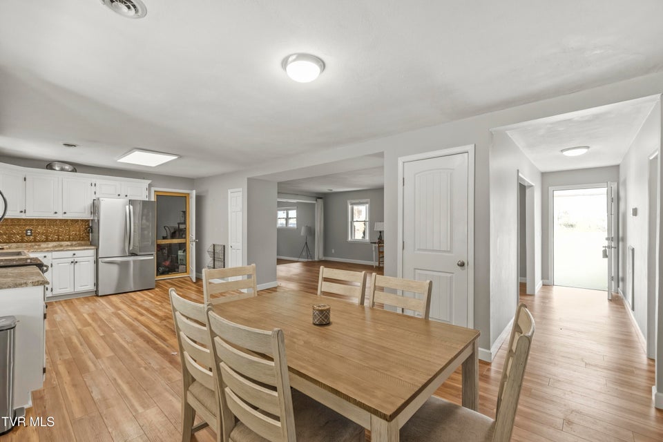 Photo #18: 460 Meadowbrook Road