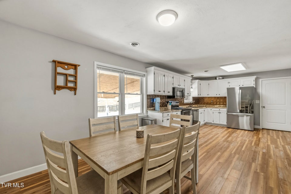 Photo #16: 460 Meadowbrook Road