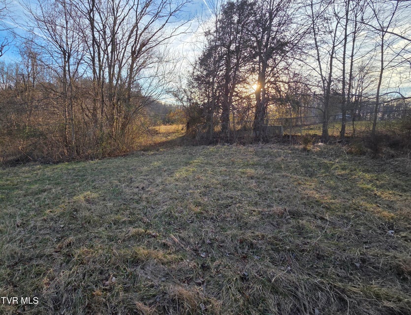 Photo #3: 112 Eisenhower Road