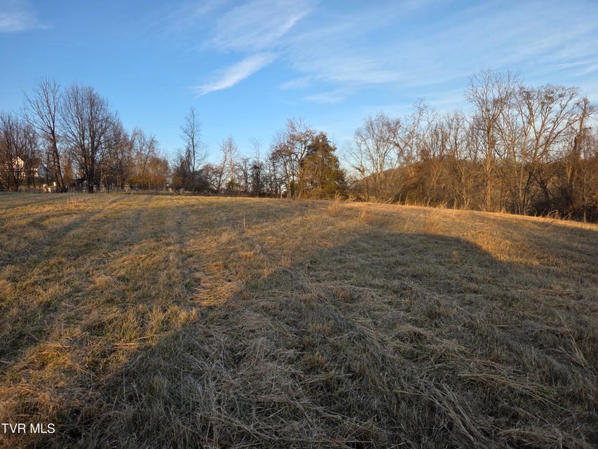 Photo #15: 112 Eisenhower Road