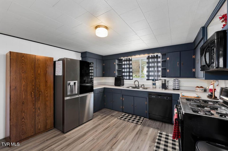 Photo #37: 1292 Swift Hollow Road