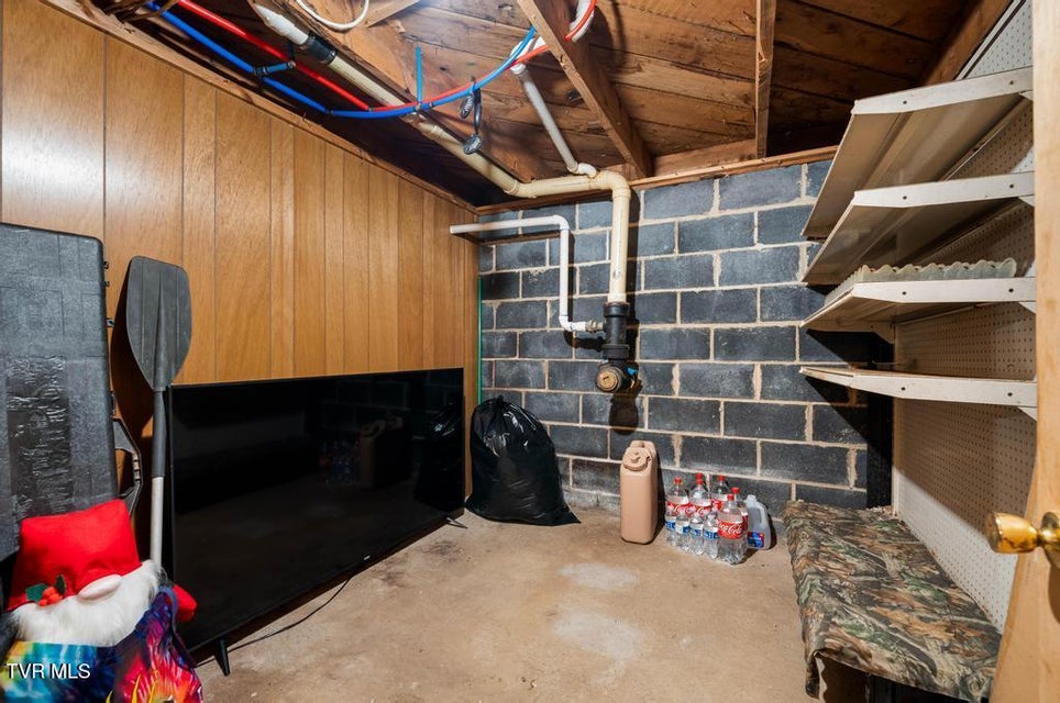 Photo #57: 1292 Swift Hollow Road