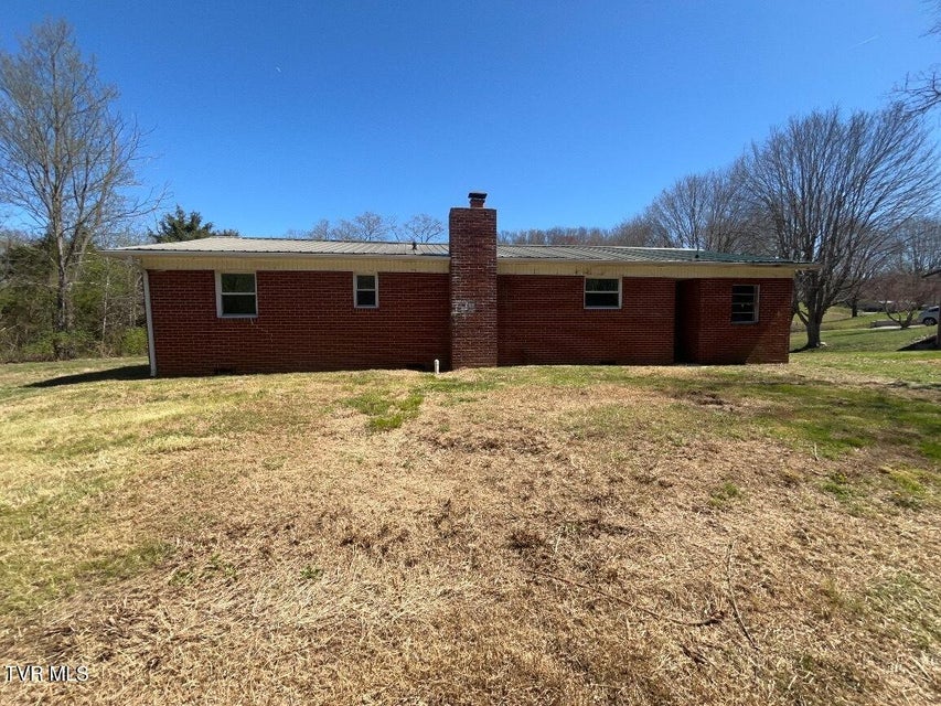 Photo #4: 1921 Hinkle Drive