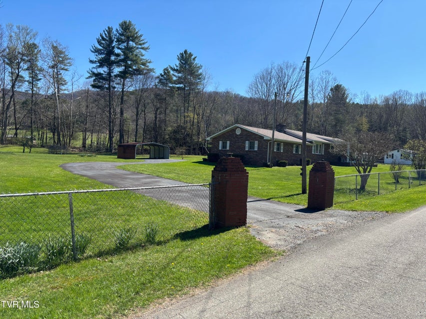 Photo #3: 1867 Gentry Creek Road