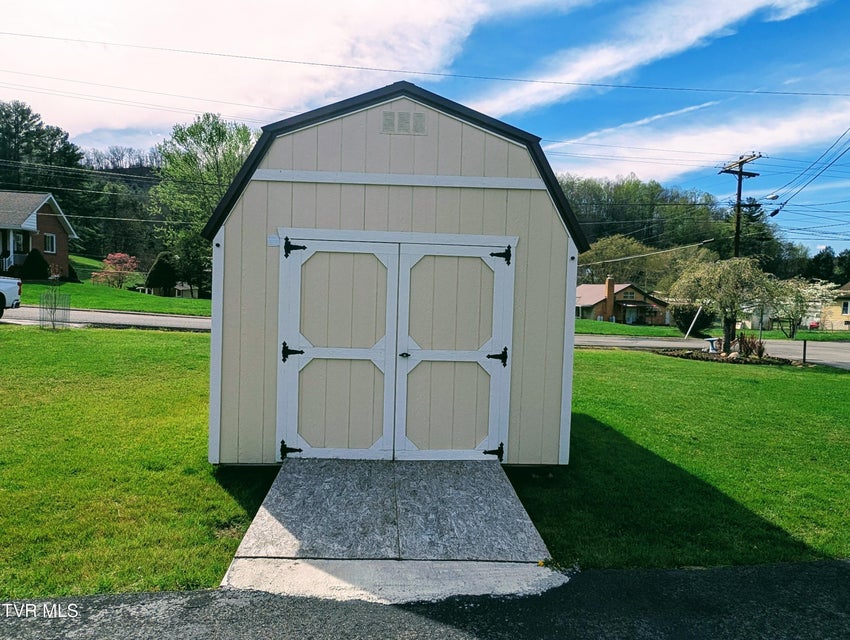 Photo #13: 201 Ida Lane