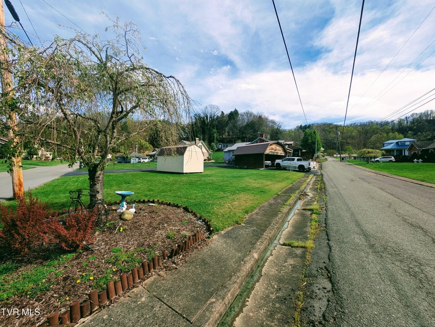 Photo #11: 201 Ida Lane