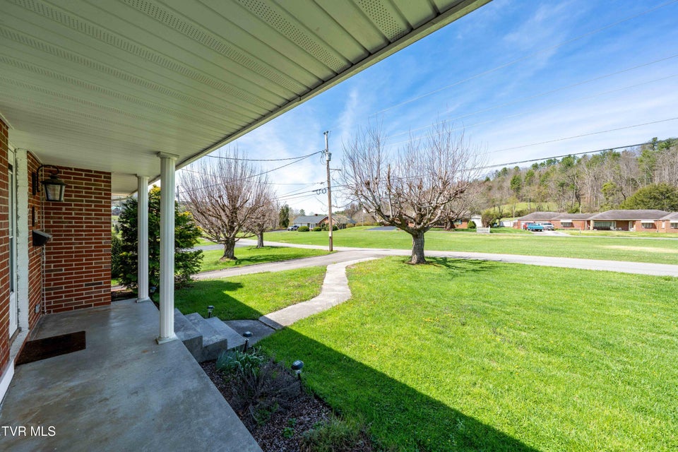 Photo #8: 248 Sunset Drive