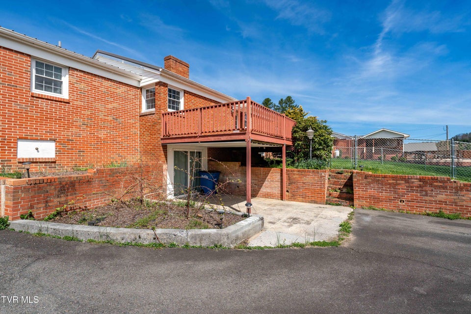 Photo #10: 248 Sunset Drive