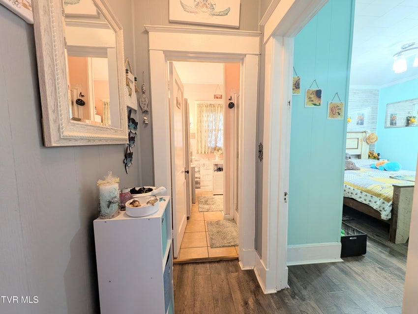 Photo #34: 201 Ida Lane