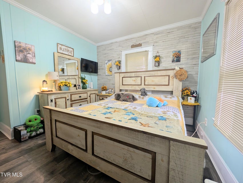 Photo #37: 201 Ida Lane