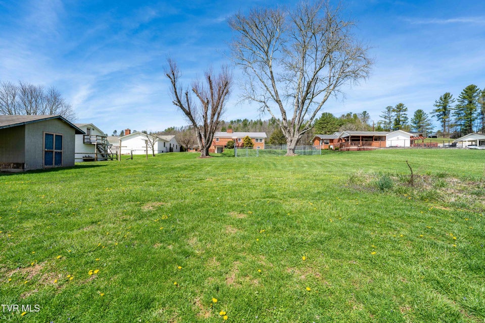 Photo #18: 248 Sunset Drive