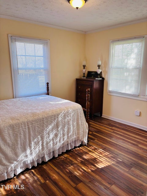 Photo #28: 1644 Redwood Drive