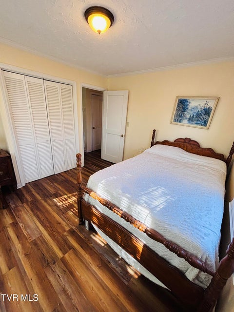 Photo #27: 1644 Redwood Drive