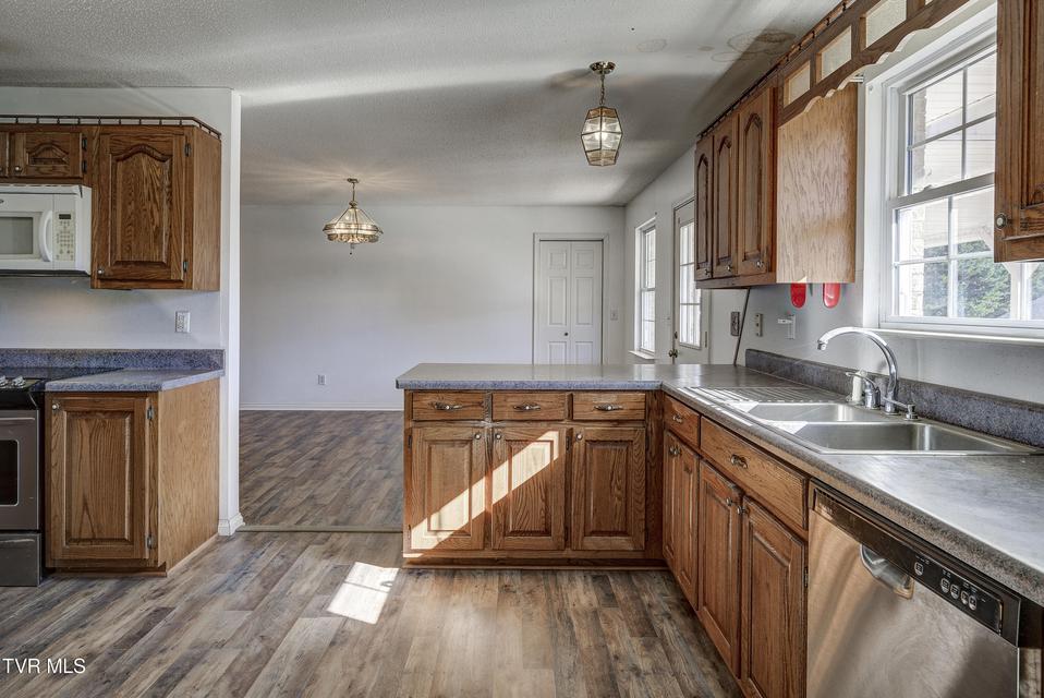 Photo #28: 25 Briar Patch Lane